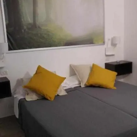 Chijere San Sebastian * San Sebastian De La Gomera